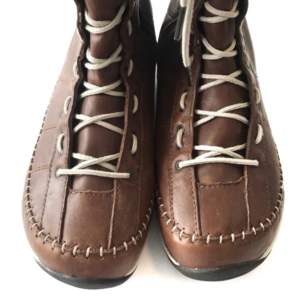 SOLD Columbia Transit Leather Fur Waterproof Boot - Picture 2 of 6